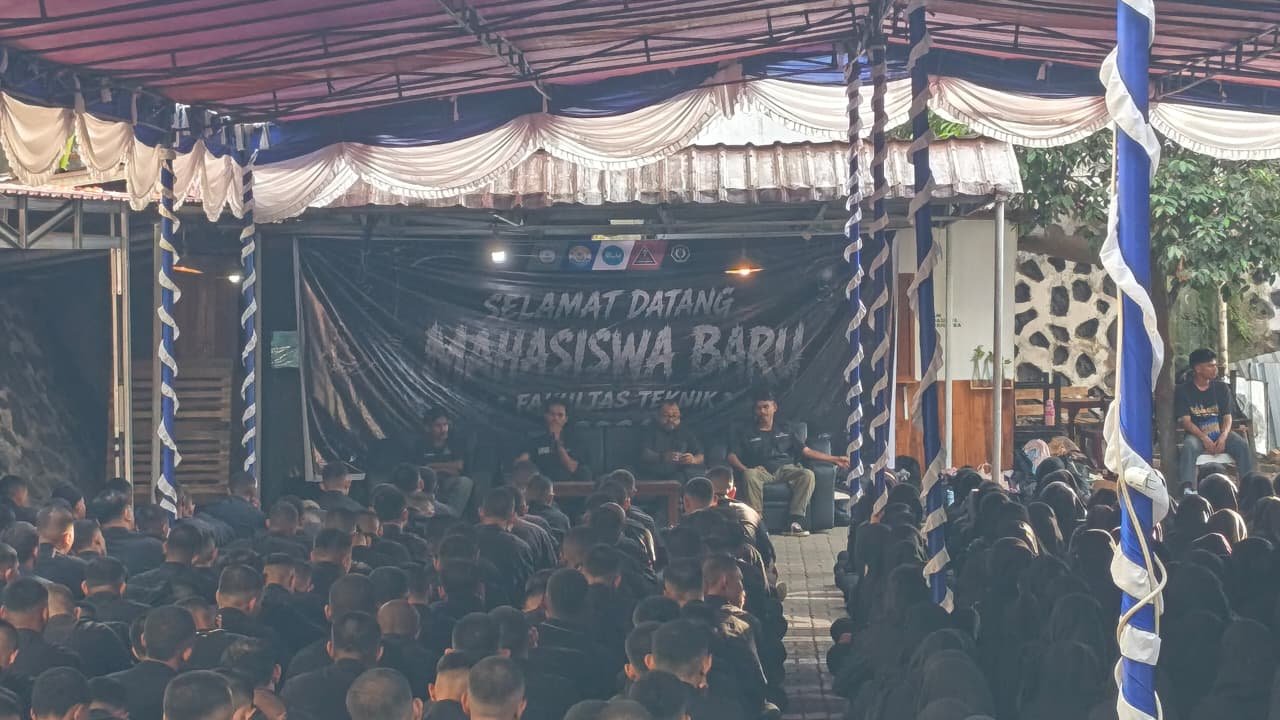 Langkah Baru Dimulai: Arsitektur Unkhair Sambut Generasi 2026 untuk Merancang Masa Depan